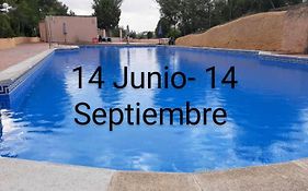 Apartamentos Serrallo, parking gratuito y piscina