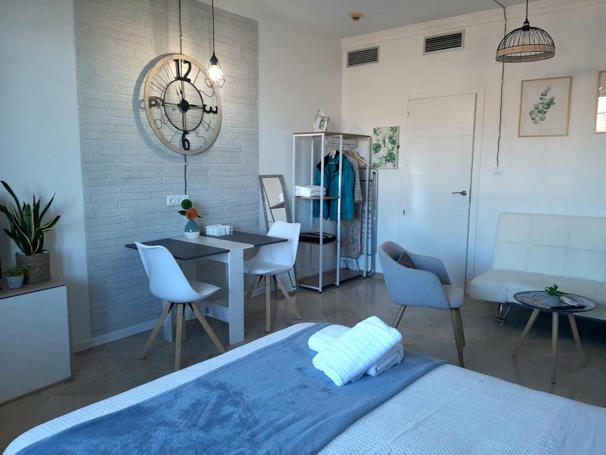 Apartamentos Serrallo, parking gratuito y piscina Granada Esterno foto