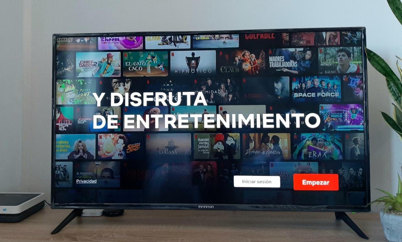 Apartamentos Serrallo, parking gratuito y piscina Granada Esterno foto