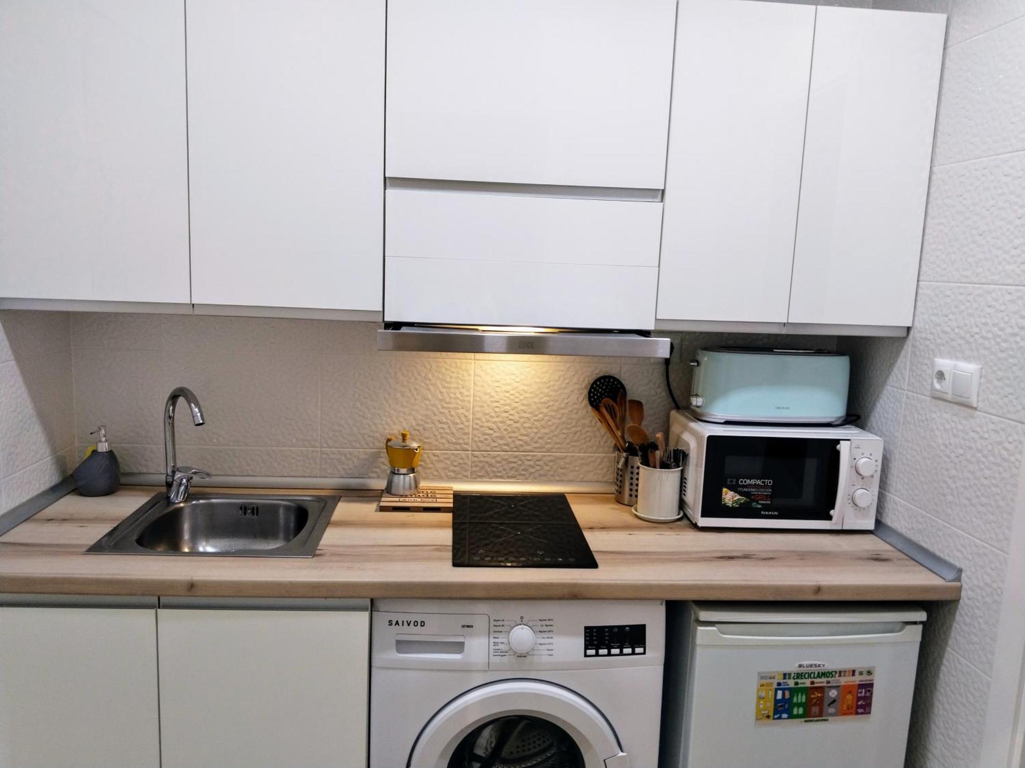 Apartamentos Serrallo, parking gratuito y piscina Granada Esterno foto